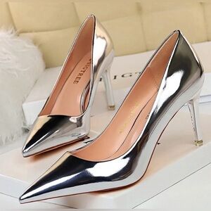 Big Tree Women’s High Heel Medium Heel in Metallic Silver Size 9 1/2